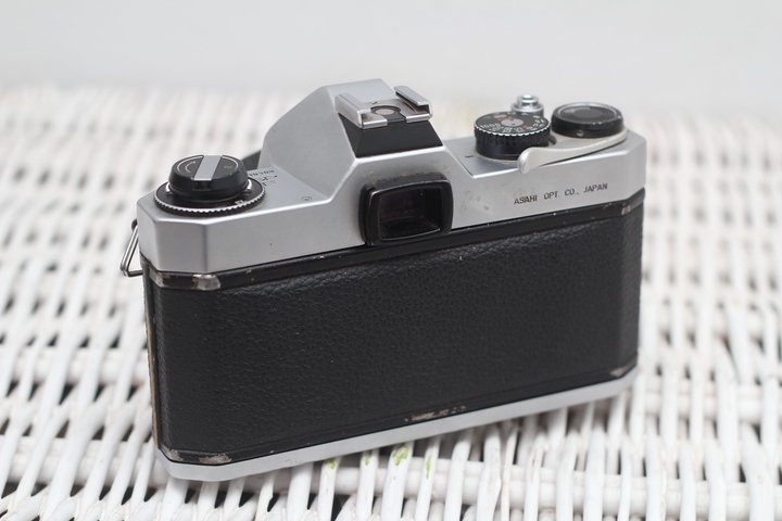 Asahi Pentax Spotmatic F Film Camera back view
